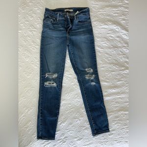 LEVIs 721 high rise skinny.